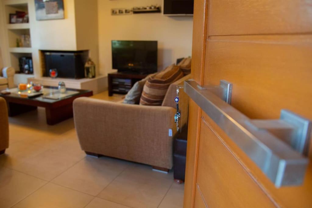 Fou'S Luxury Apartment Nafpaktos Exteriér fotografie