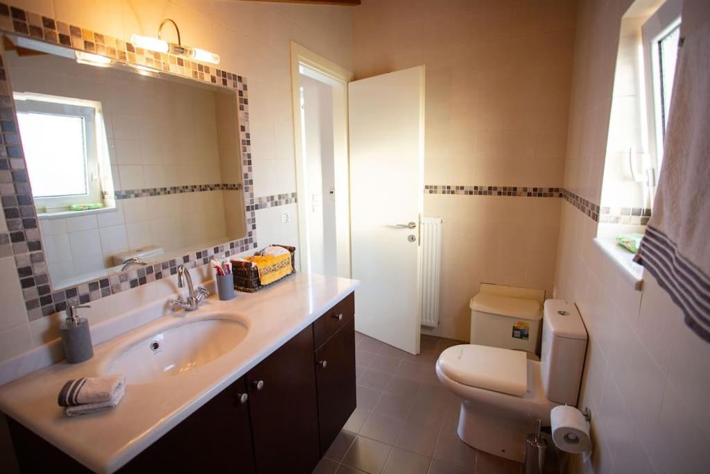 Fou'S Luxury Apartment Nafpaktos Exteriér fotografie