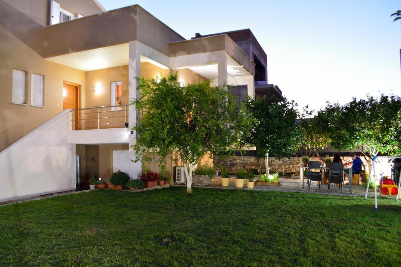 Fou'S Luxury Apartment Nafpaktos Exteriér fotografie