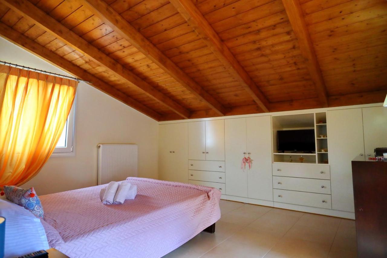 Fou'S Luxury Apartment Nafpaktos Exteriér fotografie
